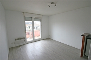 appartement à la location -   33000  BORDEAUX, surface 21,57 m2 location appartement - APR751390